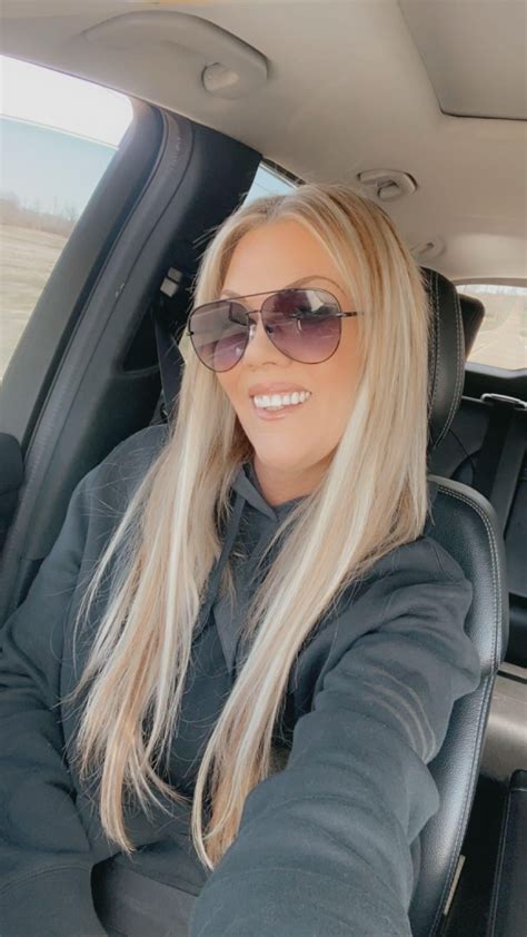 blondieb777|tallblondie777 .